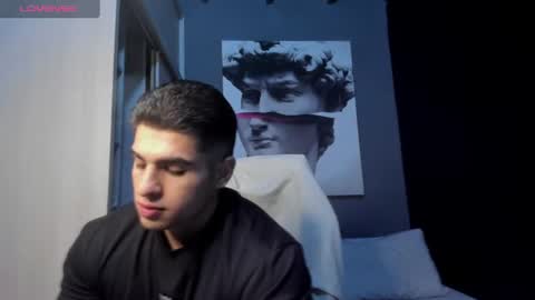 Snapshot of nicolasmuscle chatting on 07.05.26 Andres online show from 07.05.26