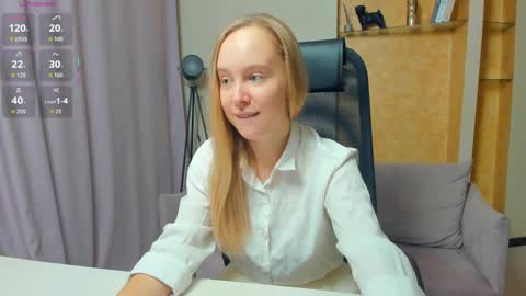 Nicoletta online show from 11.22.25