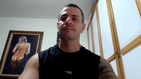 Snapshot of nicolay_74 chatting on 10.21.25 Nicolay online show from 10.21.25