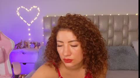 Snapshot of nicolblossom_ chatting on 07.16.26 Nicol online show from 07.16.26