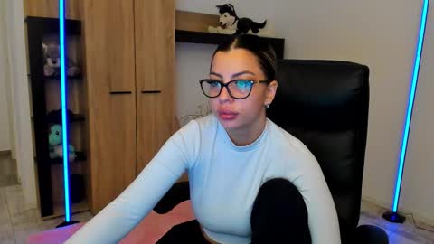 Nico online show from 01.15.26