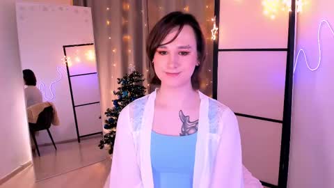 Nicole online show from 12.19.24