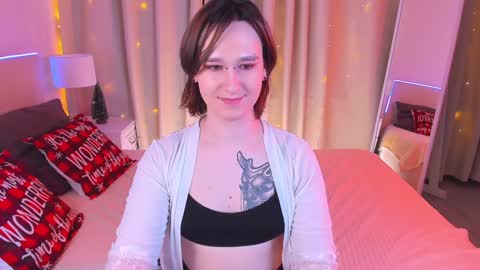 Nicole online show from 12.24.24