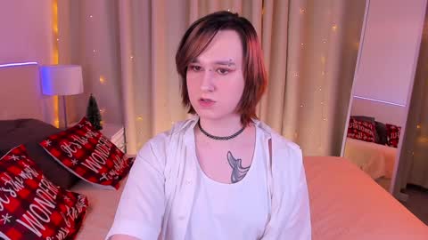 Nicole online show from 12.27.24