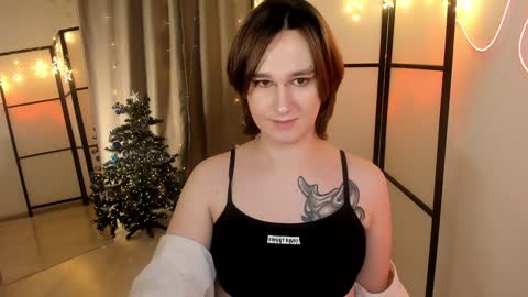 Nicole online show from 12.29.24