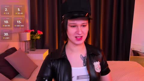 Nicole online show from 02.05.25