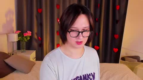 Nicole online show from 02.11.25