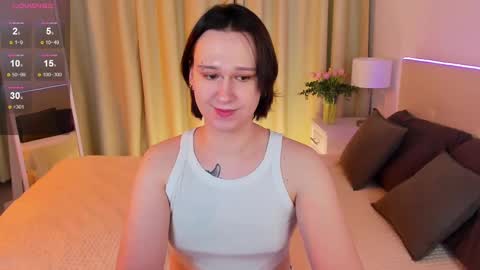 Nicole online show from 02.19.25