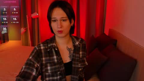 Nicole online show from 02.20.25