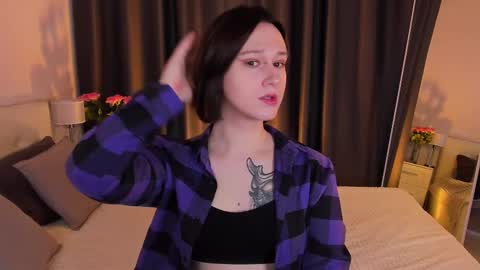 Nicole online show from 03.04.25