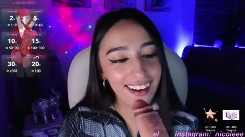 Nicole online show from 01.04.25