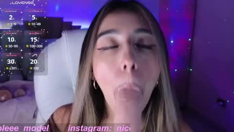 Nicole online show from 03.03.25