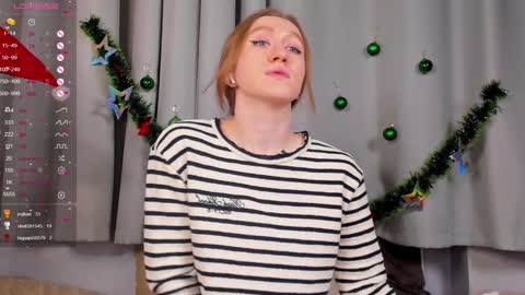 Snapshot of nicole_grifin chatting on 12.29.24 Nicole Grifin online show from 12.29.24