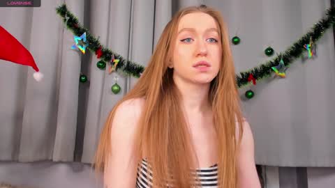 Snapshot of nicole_grifin chatting on 01.05.25 Nicole Grifin online show from 01.05.25