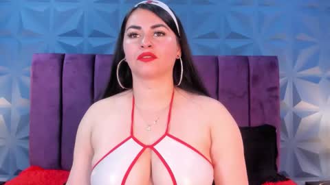 Snapshot of nicole_jonss chatting on 10.17.25 Nicole online show from 10.17.25