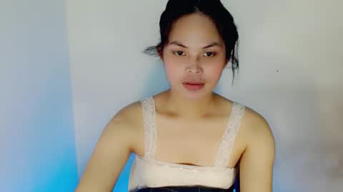 Snapshot of nicole_kiss01 chatting on 12.03.24 nicole_kiss01 online show from 12.03.24