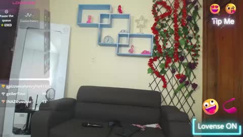 Nicole Santana online show from 03.06.25