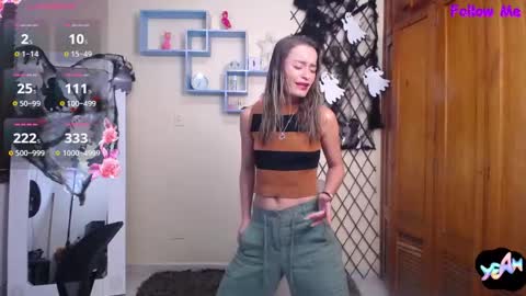 Nicole Santana online show from 10.24.25