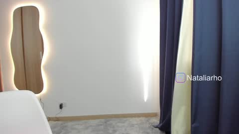 Snapshot of nicole_whitee chatting on 12.04.24 N A T A L I A online show from 12.04.24