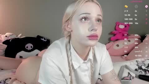 Mary online show from 10.24.25