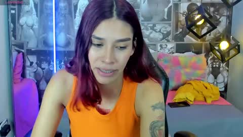 N i c o l e  online show from 12.31.24