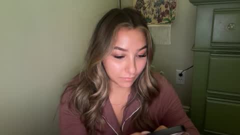 nicolelovesyou444 online show from 10.31.25