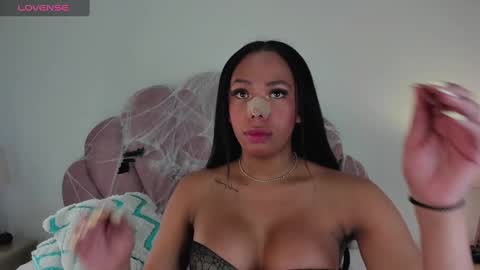 NICOLE online show from 10.15.25