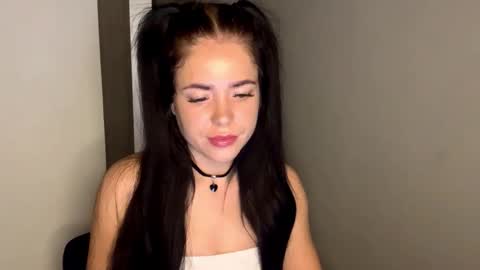 Nicole online show from 03.25.26