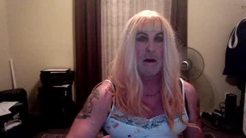 Snapshot of nicolescdfantasies chatting on 07.19.26 Nicole CD online show from 07.19.26