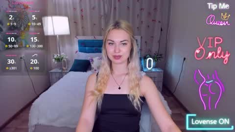 Snapshot of nicolestunning chatting on 06.02.26 NicoleStunning online show from 06.02.26