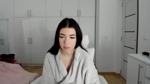 Snapshot of nicolledelight chatting on 02.01.26 Nicolle online show from 02.01.26