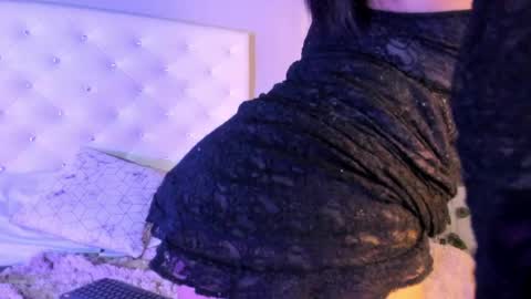 Snapshot of nicollee_heart chatting on 04.29.26 Nicolle online show from 04.29.26