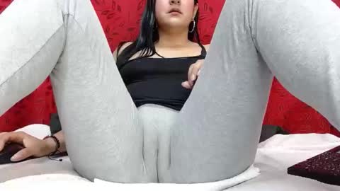 NICOLLE online show from 05.25.26