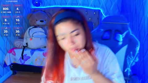 Nicolle Miley online show from 11.07.25