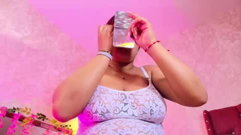 Nicolle Miley online show from 02.28.26