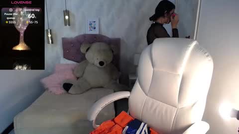 Nicollet online show from 03.03.26