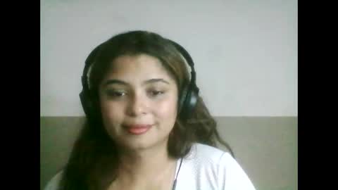 Snapshot of nicollgreen chatting on 09.24.25 NicollGreen online show from 09.24.25