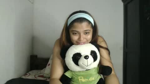 Snapshot of nicollgreen chatting on 09.28.25 NicollGreen online show from 09.28.25