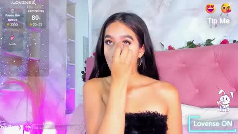 Snapshot of nicolqueen_ chatting on 02.21.26 NICOL online show from 02.21.26