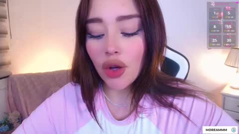 Nicol online show from 11.21.25