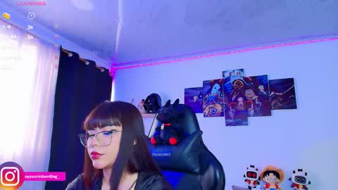 Snapshot of nicorobinn chatting on 09.13.25 Lizzie online show from 09.13.25