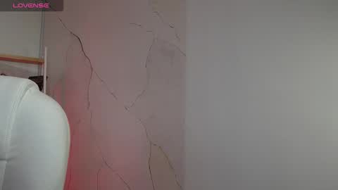 Anni online show from 11.27.25