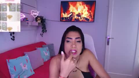 Snapshot of niickylovee chatting on 02.03.26 Nicolle Bustamante online show from 02.03.26