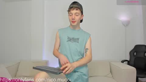 Nicolas Mucci online show from 01.11.25