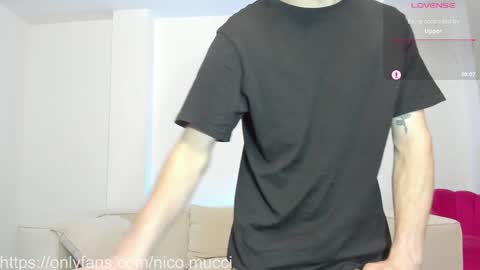 Nicolas Mucci online show from 01.13.25