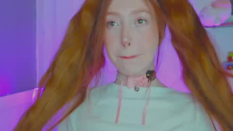 Snapshot of niilaa chatting on 04.03.26 of Nylasweet online show from 04.03.26