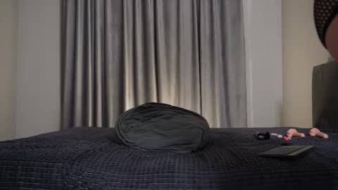 Snapshot of nik_sharp chatting on 03.22.26 Nik online show from 03.22.26