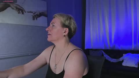 Nika online show from 11.01.25