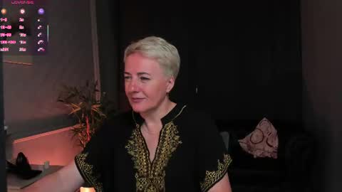 Nika online show from 07.04.26