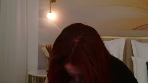 Nika online show from 04.15.26